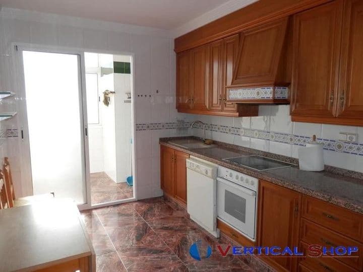 3 bedrooms apartment for sale in Albacete, Spain - Image 2