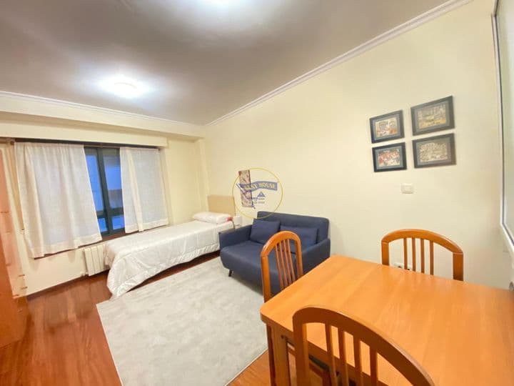 1 bedroom apartment for rent in Vigo, Spain - Image 8