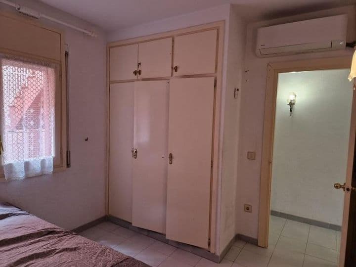 1 bedroom apartment for sale in Centre, Spain - Image 3