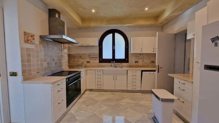 3 bedrooms house for rent in Nagueles-Milla de Oro, Spain - Image 7