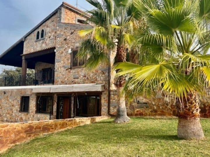 10 bedrooms house for sale in Badajoz, Spain - Image 7