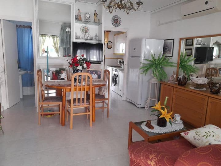 2 bedrooms house for rent in La Mata, Spain - Image 3