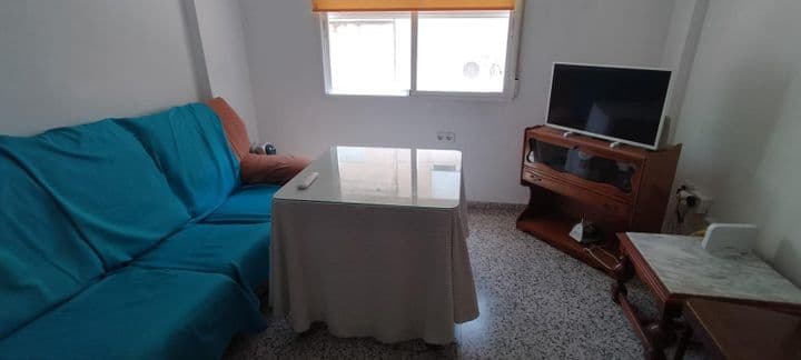 3 bedrooms apartment for rent in Beiro, Spain - Image 4