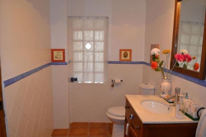 6 bedrooms house for sale in Alicante, Spain - Image 4