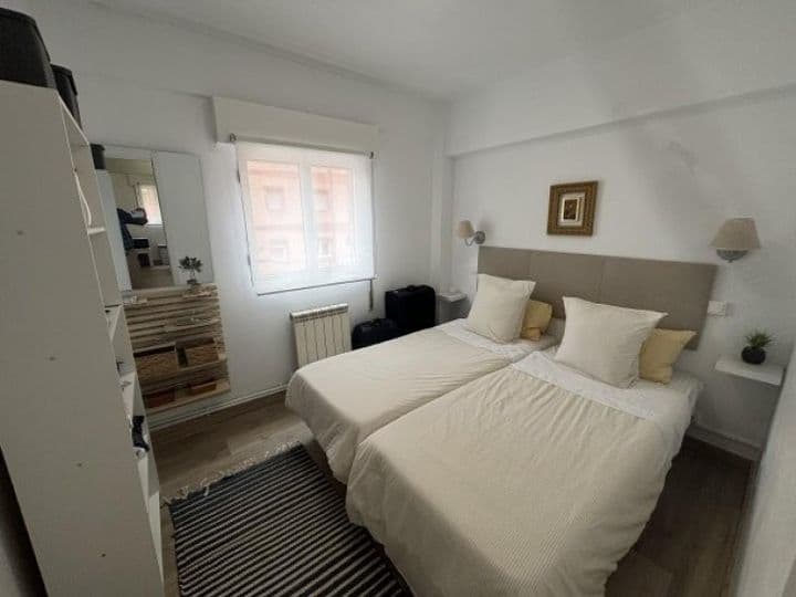 2 bedrooms apartment for sale in Santander, Spain - Image 9