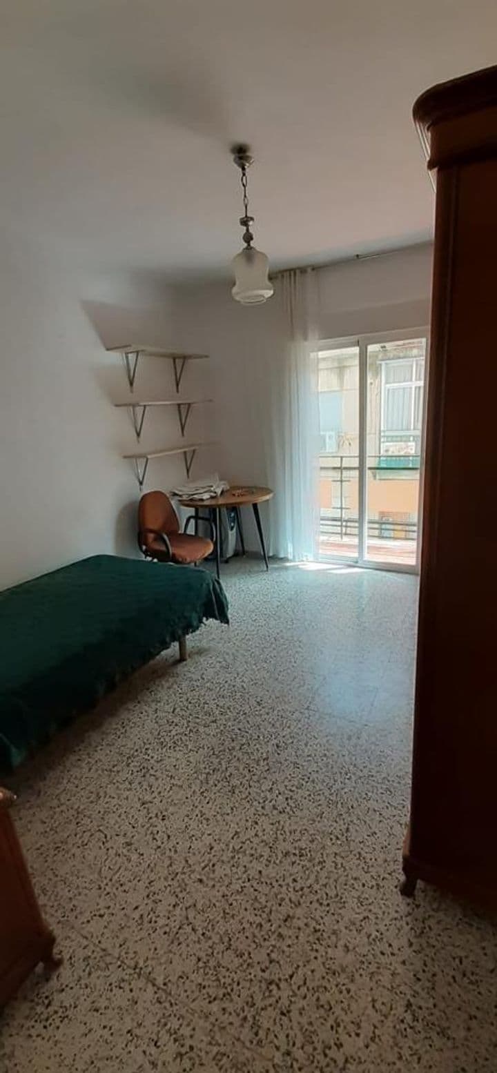 3 bedrooms apartment for rent in Beiro, Spain - Image 9