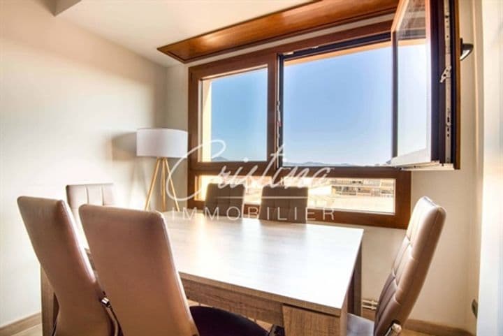 3 bedrooms apartment for sale in Girona, Spain - Image 3