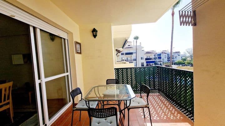 2 bedrooms apartment for sale in Nueva Andalucia, Spain - Image 4