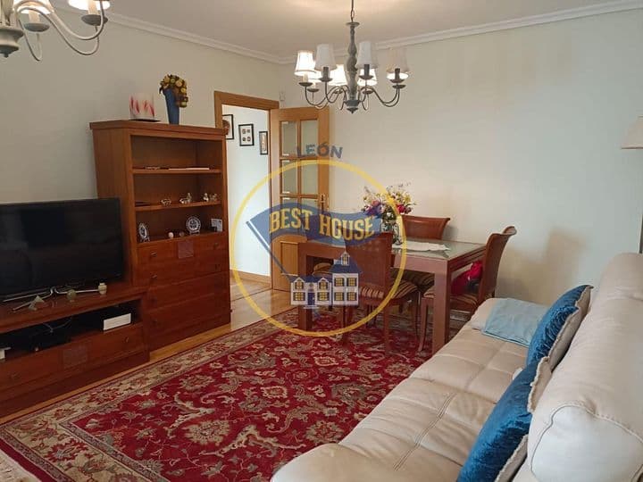 3 bedrooms apartment for sale in Leon, Spain - Image 2