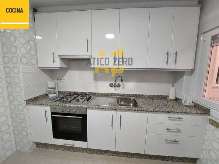 3 bedrooms apartment for rent in Vigo, Spain - Image 3