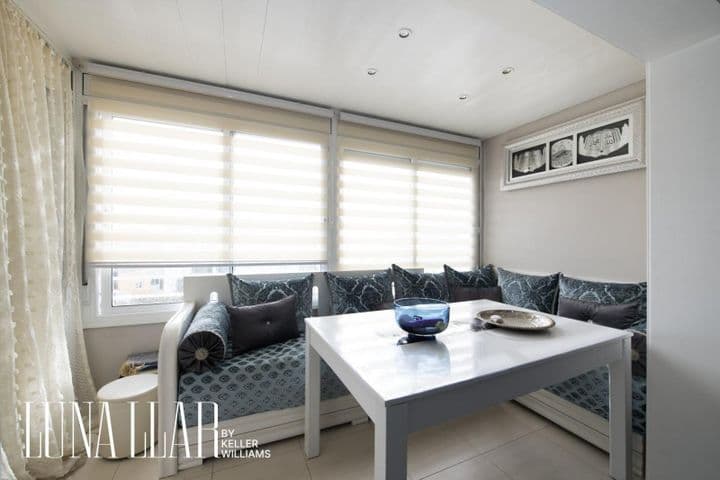 4 bedrooms apartment for sale in Castelldefels, Spain - Image 4