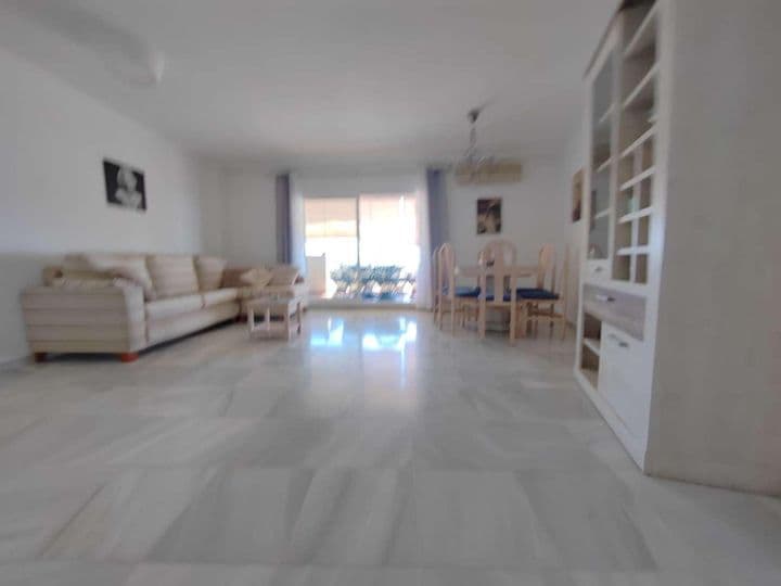 3 bedrooms apartment for rent in Zona Centro Comercial Torrequebrada, Spain - Image 7