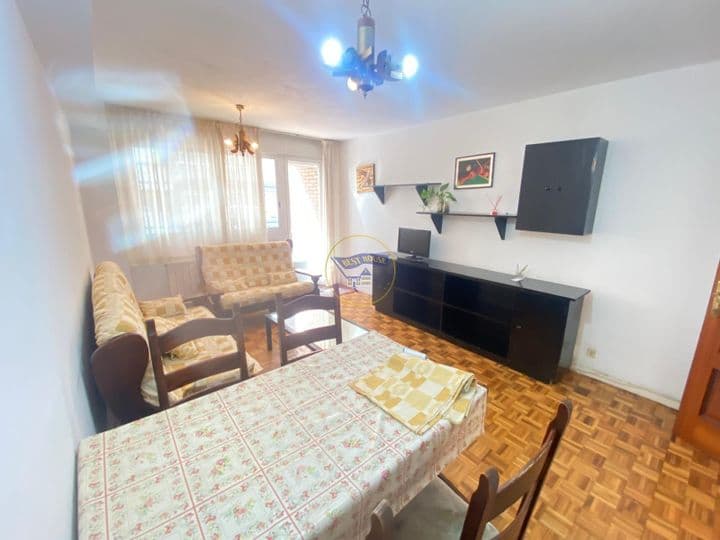 3 bedrooms apartment for rent in Vigo, Spain - Image 7