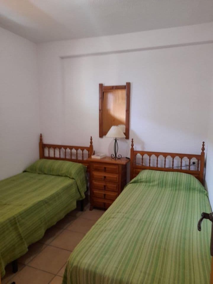 2 bedrooms apartment for rent in La Mata, Spain - Image 6