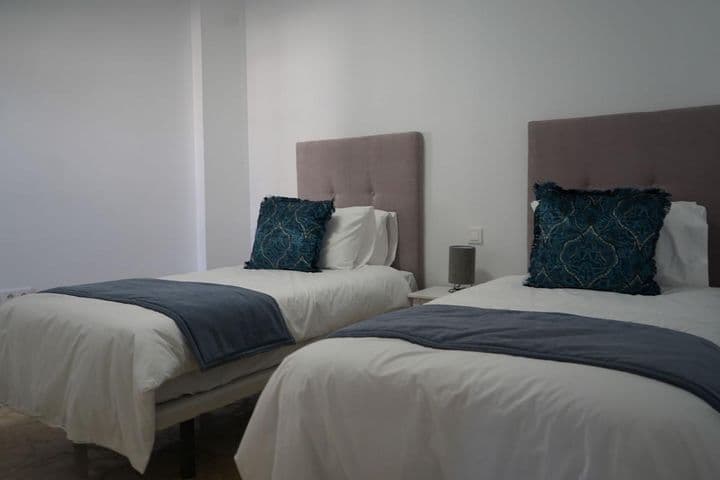 2 bedrooms apartment for rent in Manilva, Spain - Image 6