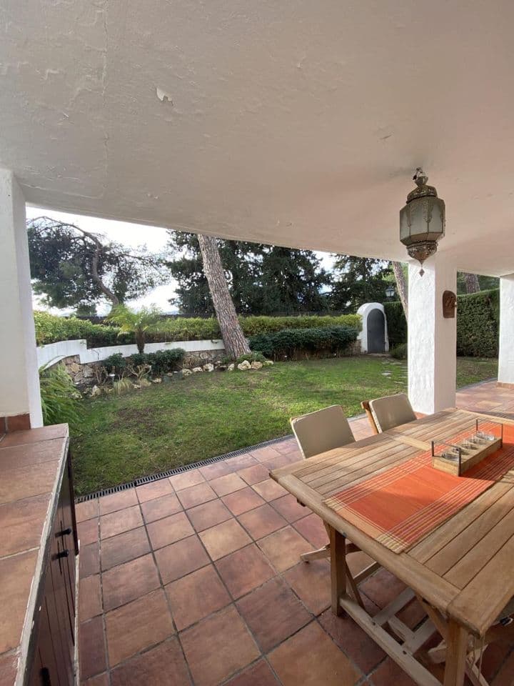 3 bedrooms house for rent in Marbella, Spain - Image 3