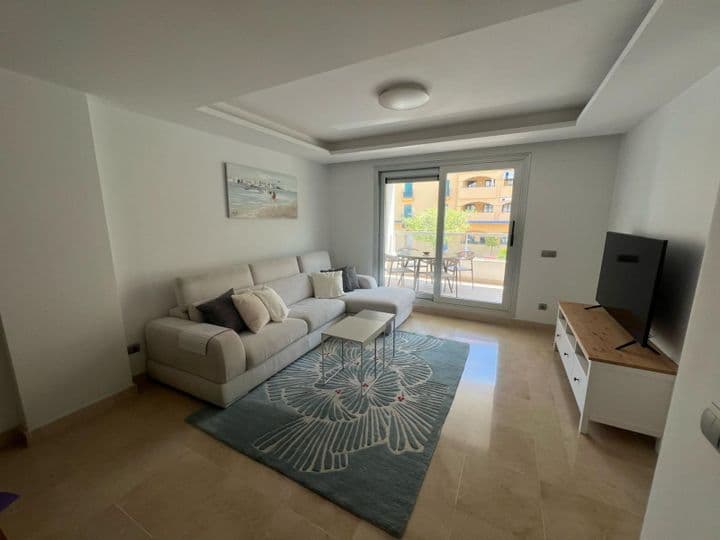 2 bedrooms apartment for rent in San Pedro de Alcantara, Spain - Image 4