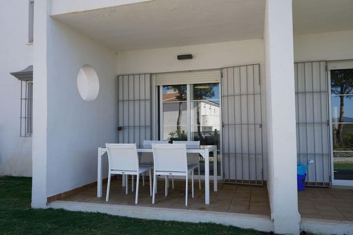 2 bedrooms apartment for rent in Manilva, Spain - Image 8