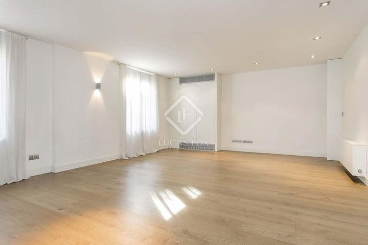 4 bedrooms apartment for sale in Barcelona, Spain - Image 4