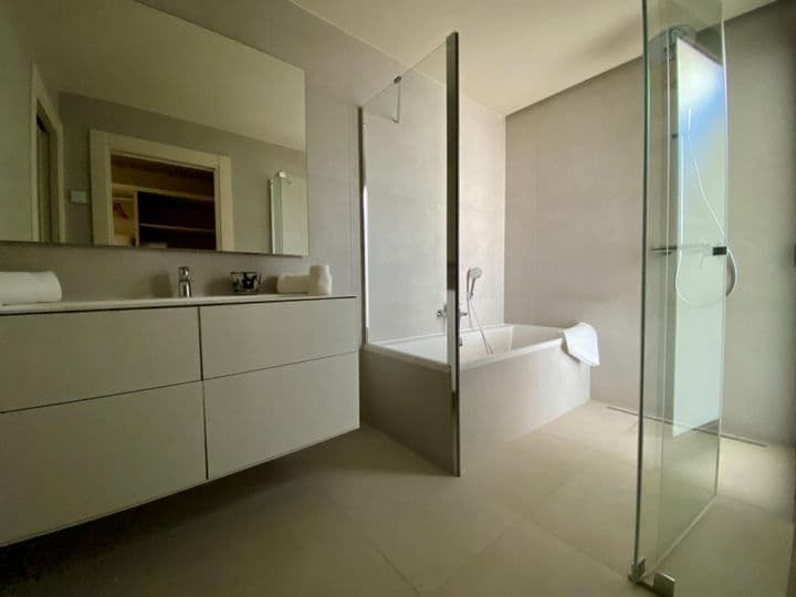 3 bedrooms apartment for sale in Marbella, Spain - Image 12