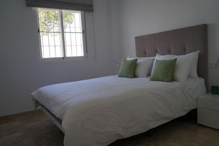 2 bedrooms apartment for rent in Manilva, Spain - Image 7