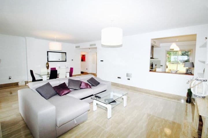 3 bedrooms apartment for rent in Marbella, Spain - Image 7