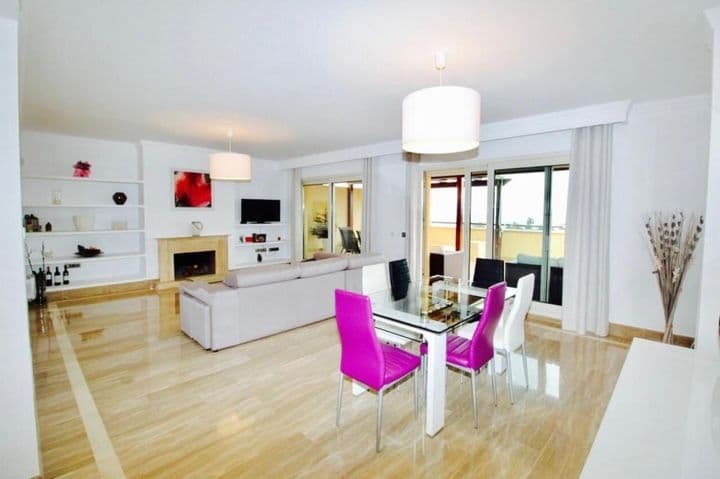 3 bedrooms apartment for rent in Marbella, Spain - Image 10