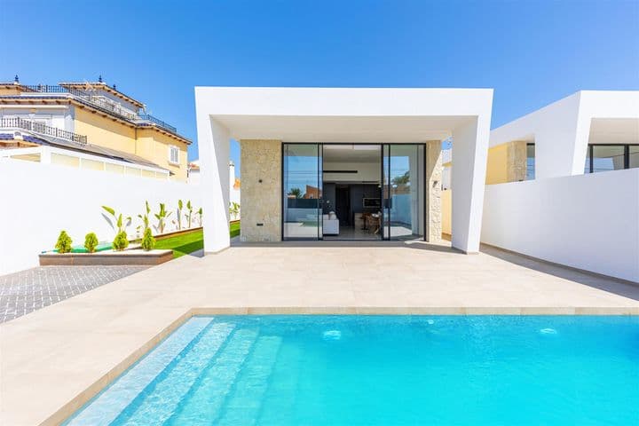 3 bedrooms house for sale in Torrevieja, Spain - Image 2