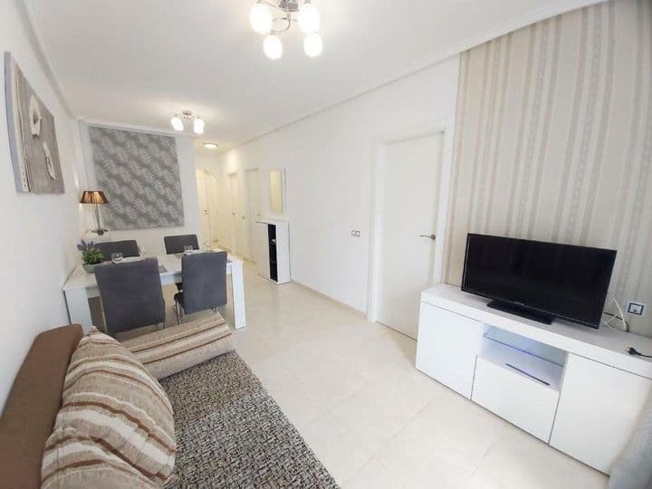 2 bedrooms apartment for sale in Centro, Spain - Image 2