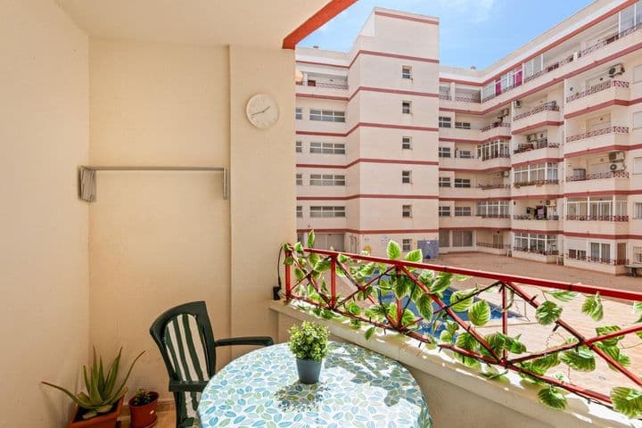 1 bedroom apartment for sale in Centro, Spain - Image 8