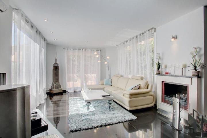 3 bedrooms house for sale in Riviera del Sol, Spain - Image 10