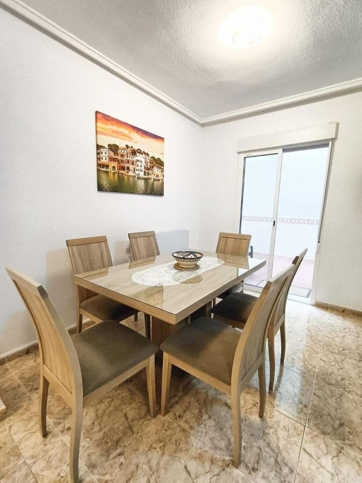 2 bedrooms apartment for sale in Centro, Spain - Image 6