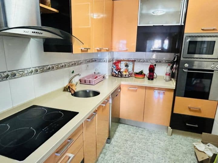 2 bedrooms apartment for rent in Velilla - Velilla Taramay, Spain - Image 8