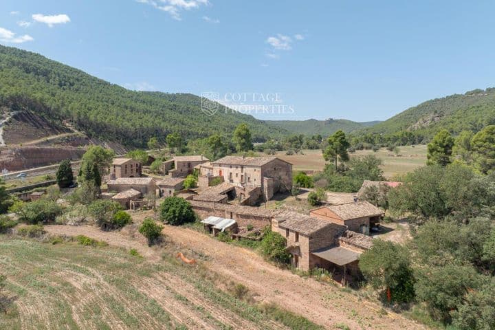 House for sale in Bages, Spain - Image 7