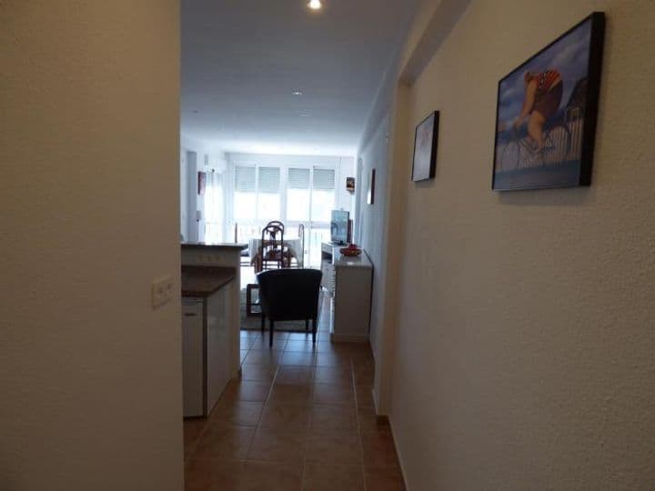 2 bedrooms apartment for rent in Poniente-Faro, Spain - Image 4