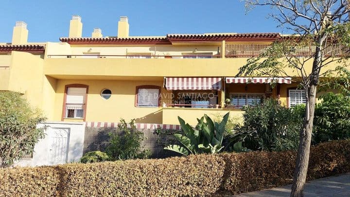 3 bedrooms apartment for rent in Rincon de la Victoria, Spain - Image 2