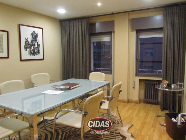 4 bedrooms apartment for sale in Oviedo, Spain - Image 3