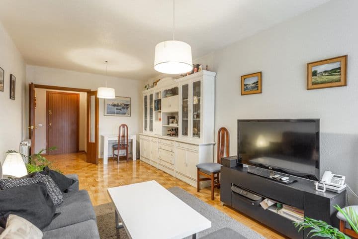 4 bedrooms apartment for sale in Cuenca de Pamplona, Spain - Image 10