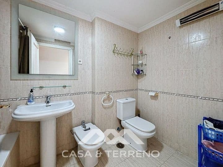 2 bedrooms apartment for rent in Centro, Spain - Image 12