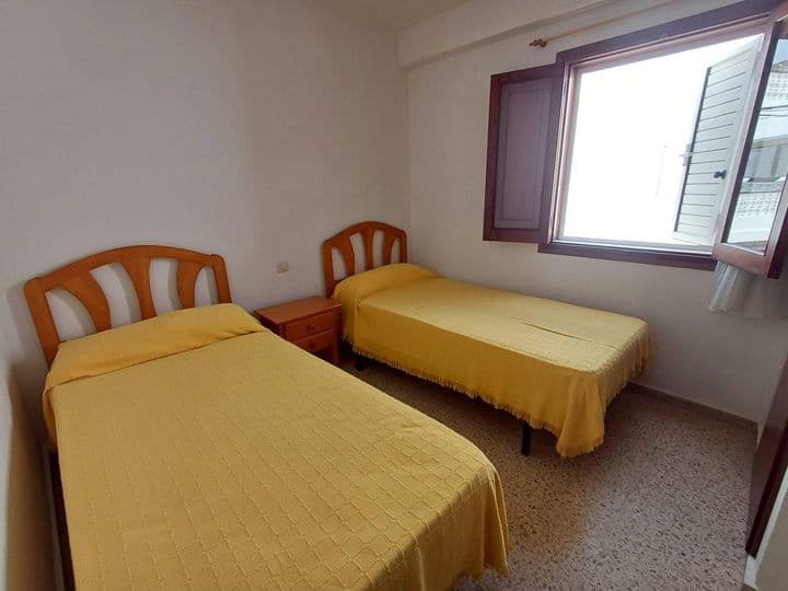 3 bedrooms apartment for rent in Oliva, Spain - Image 4