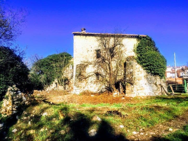 House for sale in Girona, Spain - Image 4