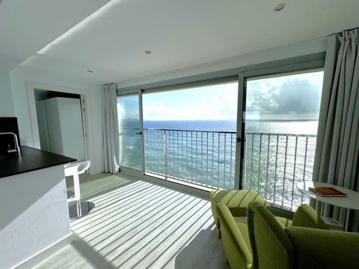 2 bedrooms apartment for sale in Platja dAro, Spain - Image 3