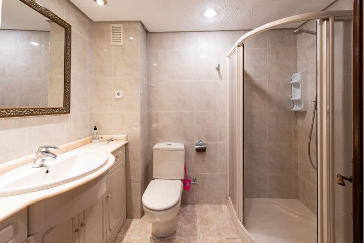 4 bedrooms apartment for sale in Santander, Spain - Image 11