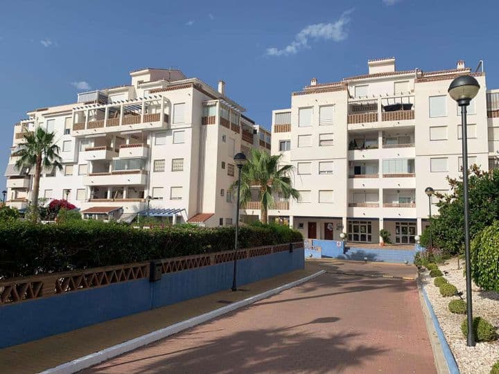 2 bedrooms apartment for rent in Parque de la Paloma, Spain - Image 5