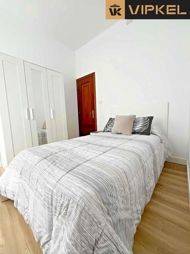 4 bedrooms apartment for sale in Ferrol, Spain - Image 9