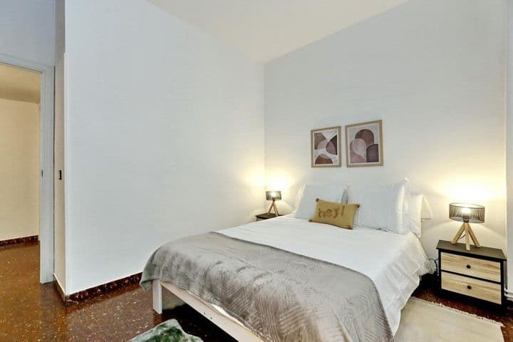 3 bedrooms apartment for rent in Sant Antoni, Spain - Image 10