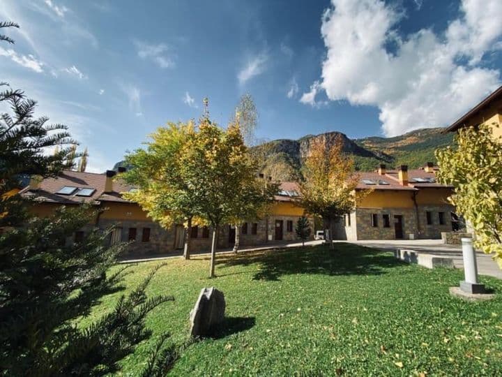 2 bedrooms apartment for sale in Huesca, Spain - Image 9