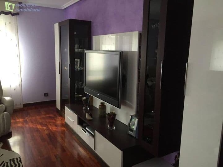 2 bedrooms apartment for sale in Burgos, Spain - Image 3