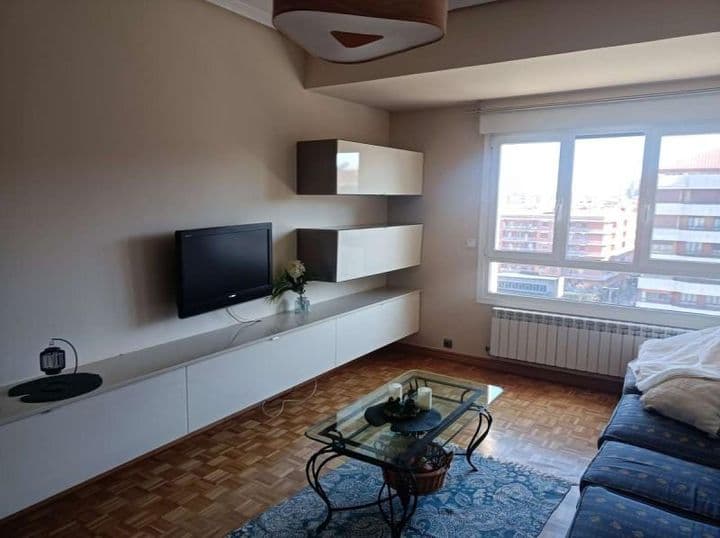 1 bedroom apartment for rent in Vitoria-Gasteiz, Spain - Image 6