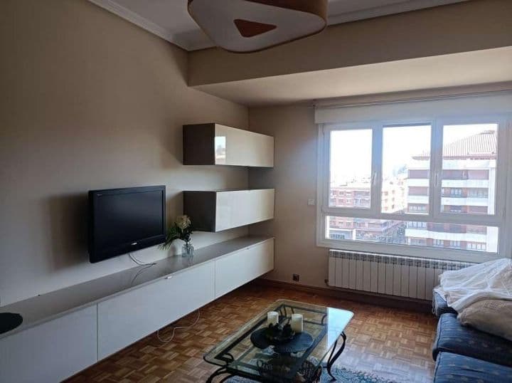 1 bedroom apartment for rent in Vitoria-Gasteiz, Spain - Image 2